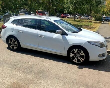 Белый Рено Меган, объемом двигателя 1.5 л и пробегом 255 тыс. км за 5400 $, фото 1 на Automoto.ua