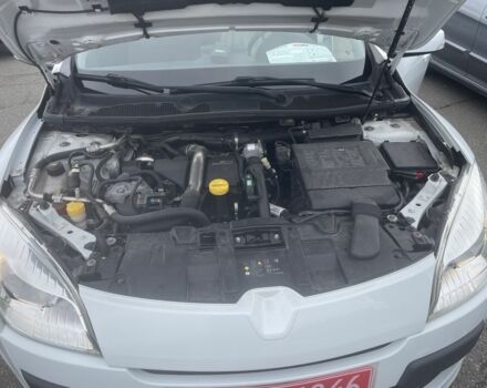 Белый Рено Меган, объемом двигателя 1.5 л и пробегом 173 тыс. км за 8400 $, фото 7 на Automoto.ua