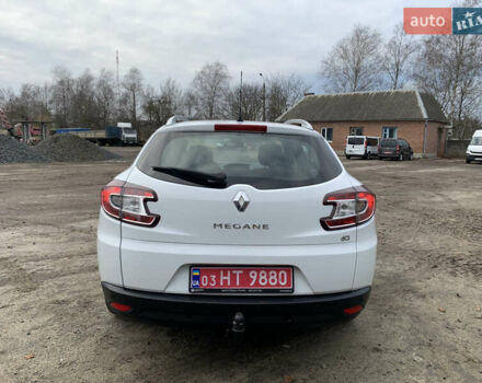 Белый Рено Меган, объемом двигателя 1.5 л и пробегом 221 тыс. км за 7200 $, фото 10 на Automoto.ua