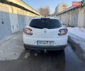 Белый Рено Меган, объемом двигателя 1.6 л и пробегом 240 тыс. км за 7000 $, фото 3 на Automoto.ua