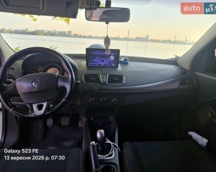 Білий Рено Меган, об'ємом двигуна 1.46 л та пробігом 313 тис. км за 5200 $, фото 7 на Automoto.ua