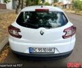 Белый Рено Меган, объемом двигателя 1.5 л и пробегом 180 тыс. км за 5700 $, фото 2 на Automoto.ua