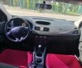 Белый Рено Меган, объемом двигателя 1.5 л и пробегом 266 тыс. км за 6185 $, фото 11 на Automoto.ua