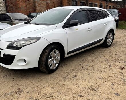 Білий Рено Меган, об'ємом двигуна 1.5 л та пробігом 246 тис. км за 5900 $, фото 2 на Automoto.ua