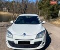 Белый Рено Меган, объемом двигателя 1.6 л и пробегом 225 тыс. км за 5300 $, фото 9 на Automoto.ua