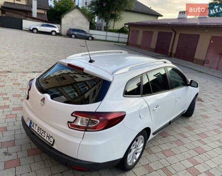 Белый Рено Меган, объемом двигателя 1.46 л и пробегом 240 тыс. км за 6900 $, фото 23 на Automoto.ua