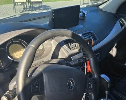 Білий Рено Меган, об'ємом двигуна 1.5 л та пробігом 360 тис. км за 8000 $, фото 4 на Automoto.ua