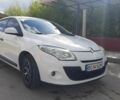 Белый Рено Меган, объемом двигателя 1.5 л и пробегом 300 тыс. км за 5999 $, фото 8 на Automoto.ua