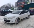 Белый Рено Меган, объемом двигателя 1.5 л и пробегом 260 тыс. км за 5900 $, фото 1 на Automoto.ua