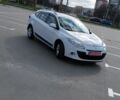 Белый Рено Меган, объемом двигателя 0 л и пробегом 243 тыс. км за 6500 $, фото 4 на Automoto.ua