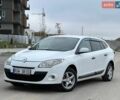 Белый Рено Меган, объемом двигателя 1.5 л и пробегом 250 тыс. км за 5900 $, фото 11 на Automoto.ua