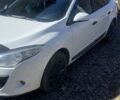 Білий Рено Меган, об'ємом двигуна 1.5 л та пробігом 300 тис. км за 6000 $, фото 1 на Automoto.ua