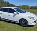 Белый Рено Меган, объемом двигателя 1.5 л и пробегом 300 тыс. км за 5999 $, фото 21 на Automoto.ua