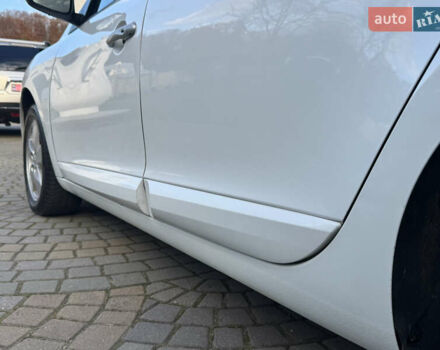 Белый Рено Меган, объемом двигателя 1.6 л и пробегом 238 тыс. км за 6450 $, фото 51 на Automoto.ua