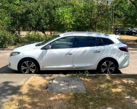 Белый Рено Меган, объемом двигателя 1.5 л и пробегом 255 тыс. км за 5400 $, фото 2 на Automoto.ua