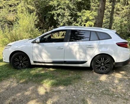 Белый Рено Меган, объемом двигателя 1.46 л и пробегом 255 тыс. км за 7500 $, фото 2 на Automoto.ua