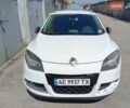 Белый Рено Меган, объемом двигателя 1.46 л и пробегом 188 тыс. км за 6400 $, фото 8 на Automoto.ua