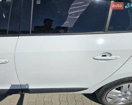 Білий Рено Меган, об'ємом двигуна 1.46 л та пробігом 231 тис. км за 7000 $, фото 24 на Automoto.ua