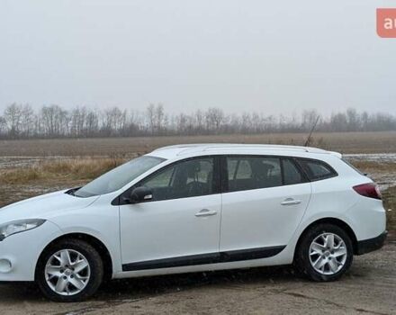 Белый Рено Меган, объемом двигателя 1.46 л и пробегом 223 тыс. км за 7100 $, фото 2 на Automoto.ua