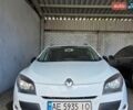 Белый Рено Меган, объемом двигателя 1.46 л и пробегом 130 тыс. км за 8300 $, фото 5 на Automoto.ua