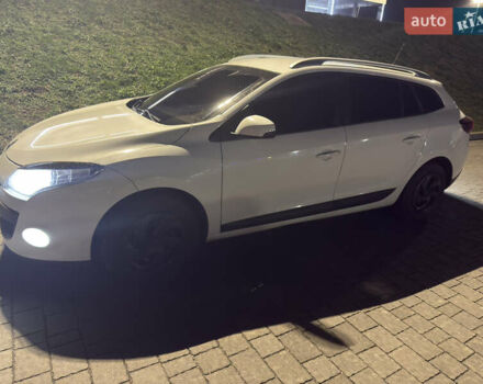 Белый Рено Меган, объемом двигателя 1.5 л и пробегом 277 тыс. км за 7500 $, фото 3 на Automoto.ua