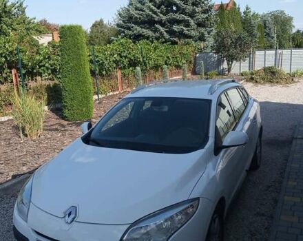 Білий Рено Меган, об'ємом двигуна 1.5 л та пробігом 219 тис. км за 7700 $, фото 2 на Automoto.ua