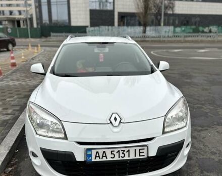 Белый Рено Меган, объемом двигателя 1.46 л и пробегом 255 тыс. км за 7500 $, фото 16 на Automoto.ua