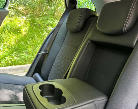 Белый Рено Меган, объемом двигателя 1.5 л и пробегом 230 тыс. км за 8299 $, фото 24 на Automoto.ua