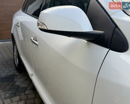 Белый Рено Меган, объемом двигателя 1.6 л и пробегом 238 тыс. км за 6450 $, фото 57 на Automoto.ua