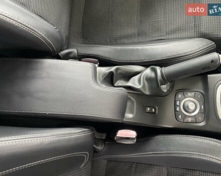 Белый Рено Меган, объемом двигателя 1.5 л и пробегом 150 тыс. км за 8500 $, фото 31 на Automoto.ua