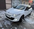 Белый Рено Меган, объемом двигателя 1.4 л и пробегом 198 тыс. км за 7400 $, фото 1 на Automoto.ua
