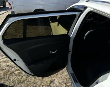 Білий Рено Меган, об'ємом двигуна 1.5 л та пробігом 292 тис. км за 5950 $, фото 12 на Automoto.ua