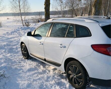 Белый Рено Меган, объемом двигателя 1.5 л и пробегом 275 тыс. км за 6800 $, фото 3 на Automoto.ua