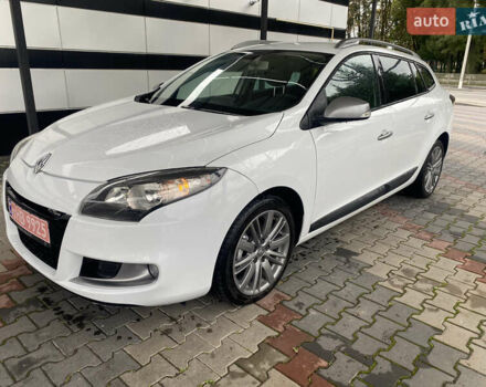 Белый Рено Меган, объемом двигателя 1.5 л и пробегом 150 тыс. км за 8500 $, фото 14 на Automoto.ua