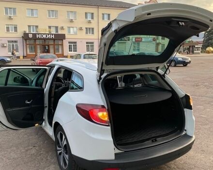 Білий Рено Меган, об'ємом двигуна 1.87 л та пробігом 251 тис. км за 6900 $, фото 7 на Automoto.ua