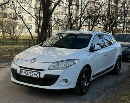 Белый Рено Меган, объемом двигателя 1.46 л и пробегом 289 тыс. км за 6700 $, фото 1 на Automoto.ua