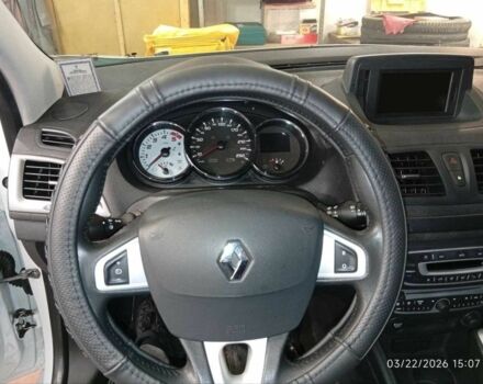 Белый Рено Меган, объемом двигателя 1.5 л и пробегом 270 тыс. км за 7000 $, фото 10 на Automoto.ua