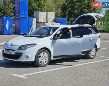 Білий Рено Меган, об'ємом двигуна 1.46 л та пробігом 231 тис. км за 7000 $, фото 16 на Automoto.ua