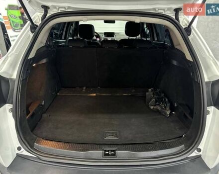 Белый Рено Меган, объемом двигателя 1.46 л и пробегом 332 тыс. км за 7699 $, фото 20 на Automoto.ua