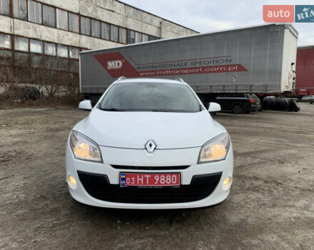 Белый Рено Меган, объемом двигателя 1.5 л и пробегом 221 тыс. км за 7200 $, фото 3 на Automoto.ua