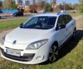 Рено Меган 2011 в Киеве на Automoto.ua Белый Рено Меган, объемом двигателя 1.87 л и пробегом 244 тыс. км за 6300 $, фото 6 на Automoto.ua