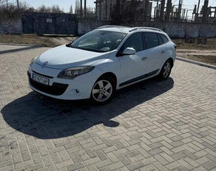 Белый Рено Меган, объемом двигателя 1.46 л и пробегом 320 тыс. км за 5200 $, фото 1 на Automoto.ua