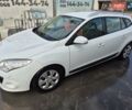 Білий Рено Меган, об'ємом двигуна 1.46 л та пробігом 250 тис. км за 8000 $, фото 3 на Automoto.ua