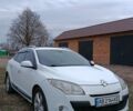 Рено Меган 2011 у Ильинцах на Automoto.ua Білий Рено Меган, об'ємом двигуна 1.5 л та пробігом 230 тис. км за 6000 $, фото 2 на Automoto.ua