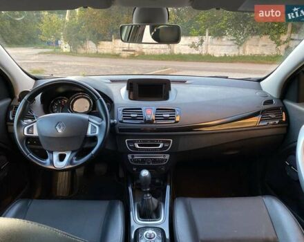 Білий Рено Меган, об'ємом двигуна 1.4 л та пробігом 218 тис. км за 6500 $, фото 18 на Automoto.ua