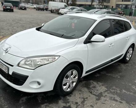 Белый Рено Меган, объемом двигателя 1.46 л и пробегом 255 тыс. км за 7500 $, фото 10 на Automoto.ua