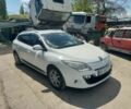 Белый Рено Меган, объемом двигателя 1.5 л и пробегом 300 тыс. км за 5900 $, фото 7 на Automoto.ua