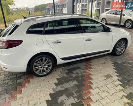 Белый Рено Меган, объемом двигателя 1.5 л и пробегом 150 тыс. км за 8500 $, фото 5 на Automoto.ua