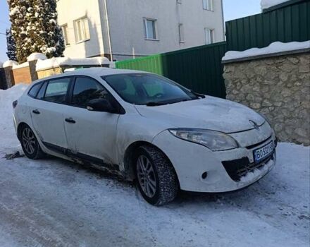 Белый Рено Меган, объемом двигателя 1.46 л и пробегом 260 тыс. км за 5900 $, фото 1 на Automoto.ua