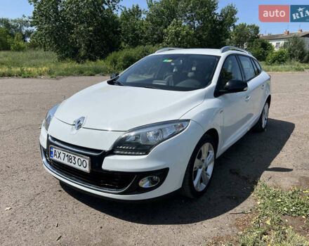 Белый Рено Меган, объемом двигателя 1.4 л и пробегом 191 тыс. км за 8500 $, фото 9 на Automoto.ua